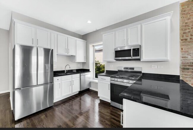 Foto del edificio - 5900 S Prairie Ave