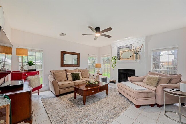 Foto del edificio - 1503 Warren Cove