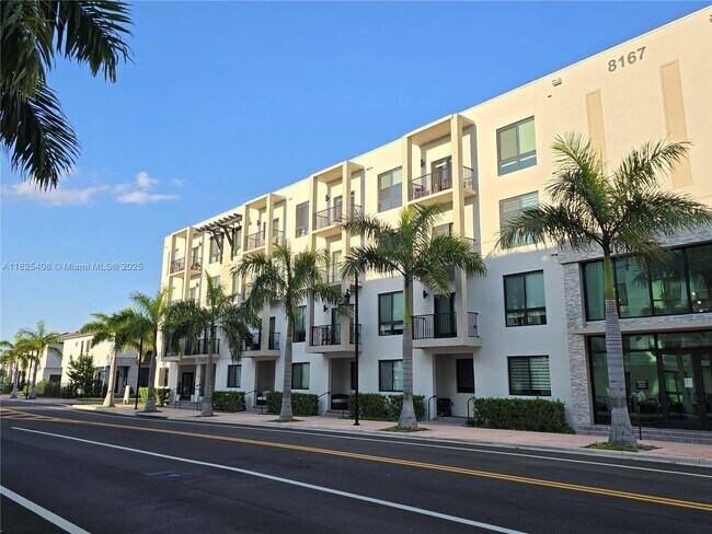 Foto del edificio - 8167 NW 41st St