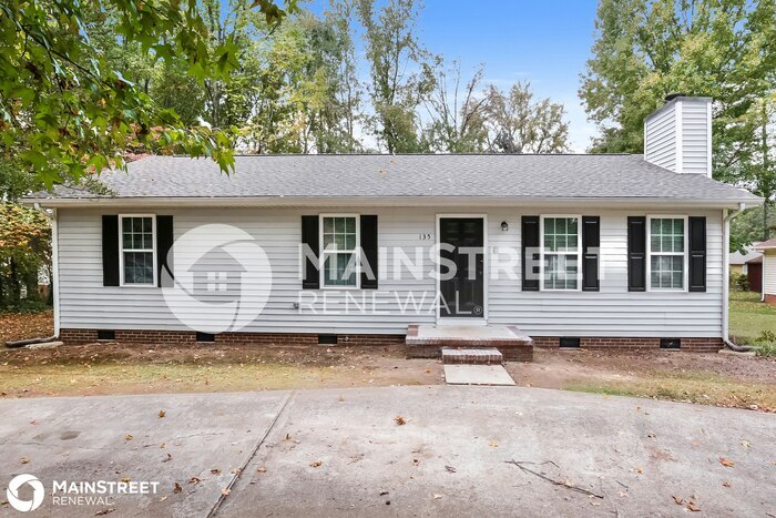 Primary Photo - 135 W LAKEFIELD DR, GREENSBORO, NC 27406