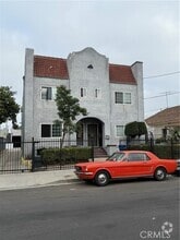 Building Photo - 1231 S Mariposa Ave