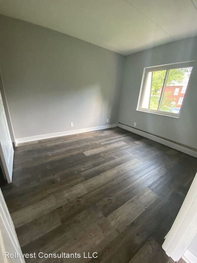 Foto del edificio - 4308 Hamilton Ave