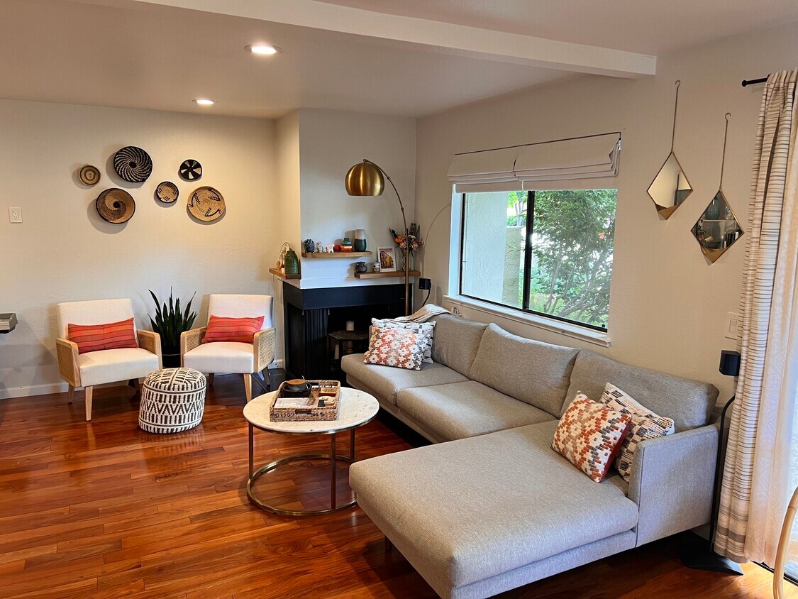 Foto principal - 509 Sierra Vista Ave