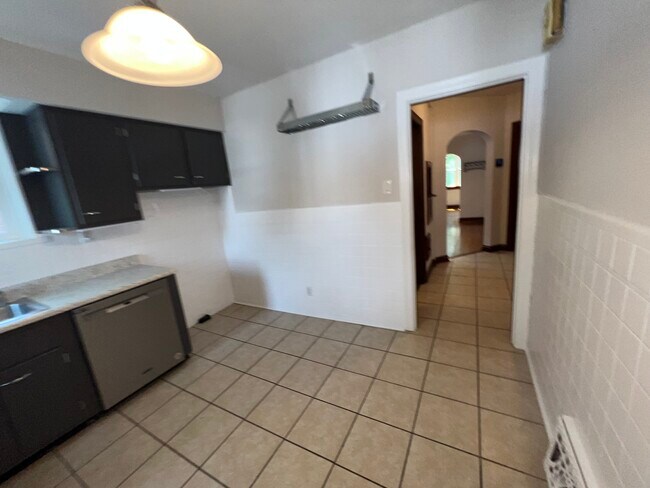 Foto del edificio - 4035 Fairview Ave