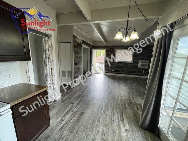 Building Photo - "Charming 2-Bed Oasis in Prime Billings Lo...