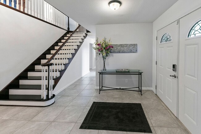 Foto del edificio - 5267 Fountainhead Ln