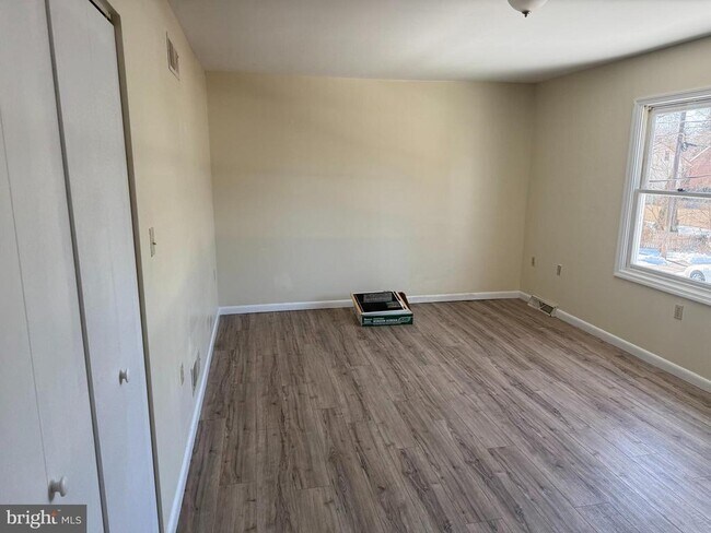 Foto del edificio - 425 Factory St