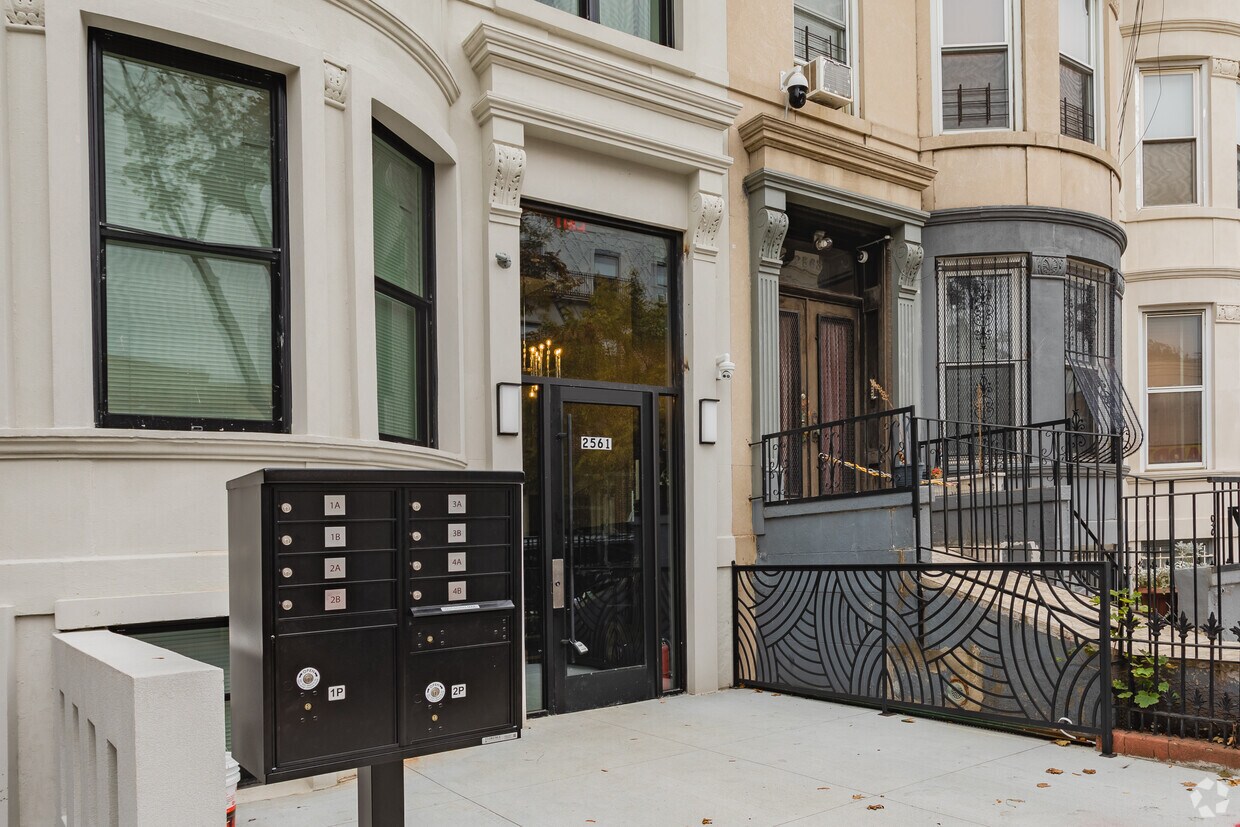 Building Photo - 2561 Bedford Ave