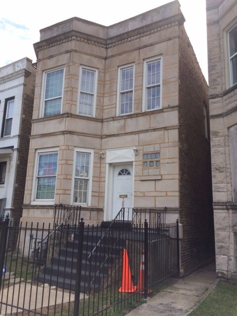 Primary Photo - 3831 W Arthington St