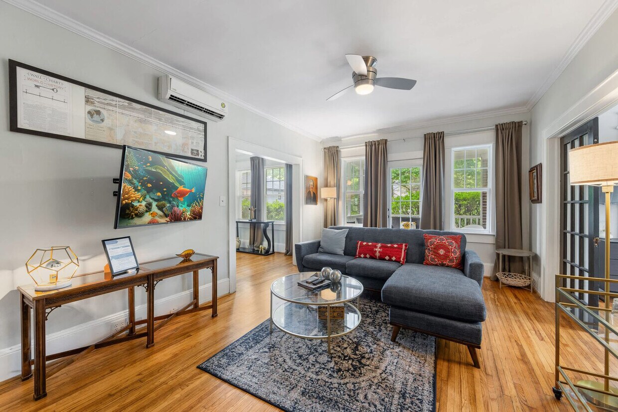 Foto principal - 800 Magnolia Ave