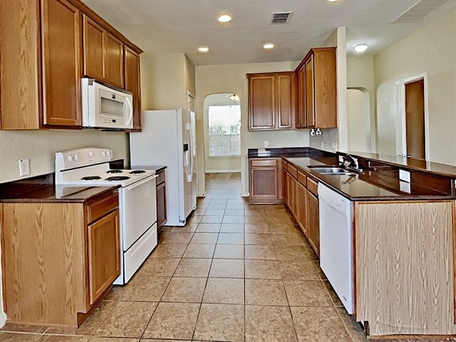 Building Photo - 13903 Bella Donna