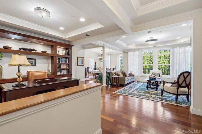 Building Photo - 336 Trotting Ln