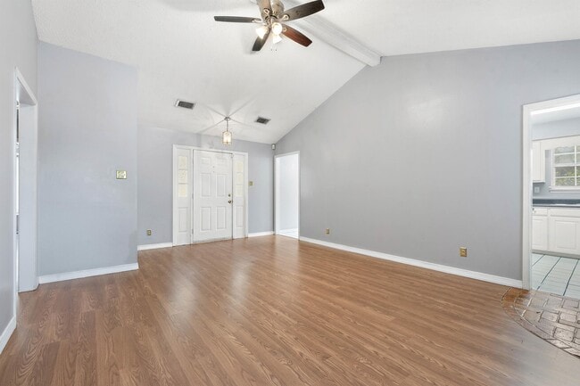 Building Photo - 1708 Woodley Rd