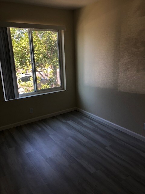 Foto del edificio - 2240 Morley St