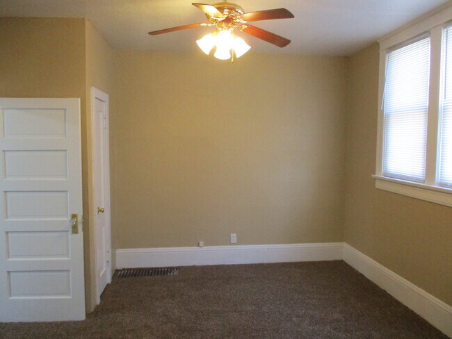 Building Photo - New Listing!!!