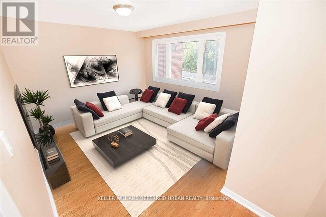 Photo du bâtiment - 1353 Davenport Rd