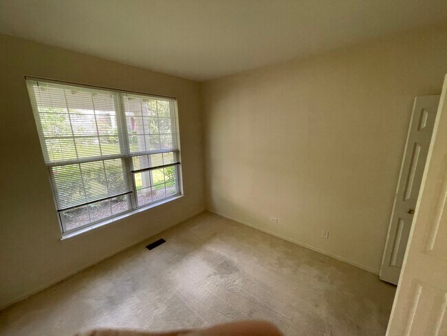 Building Photo - 759 Stonewall Ct