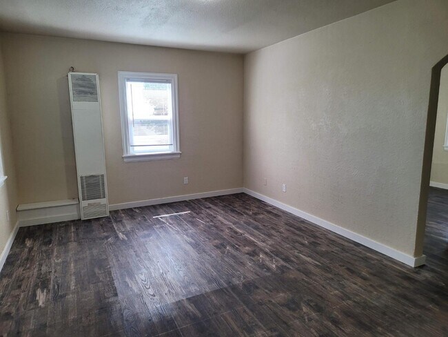 Foto del edificio - 318 N Laguna St