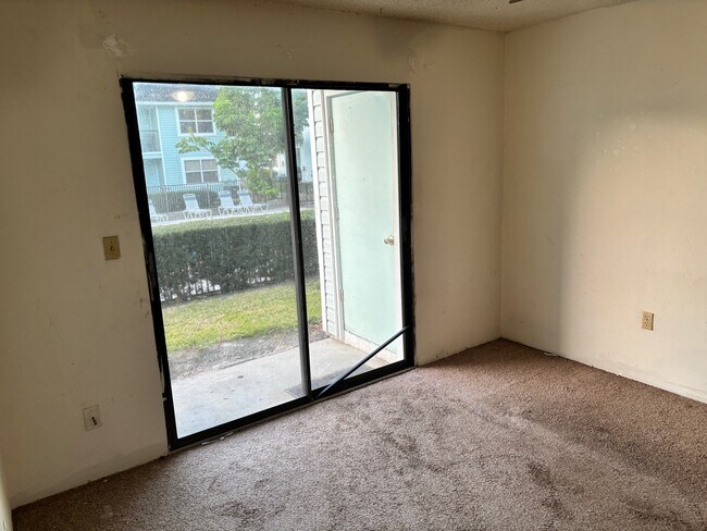 Foto del edificio - 5053 Terrace Club Ln