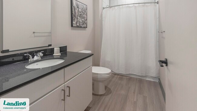 Foto del edificio - 645 N Front St