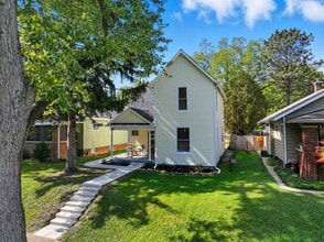 Building Photo - 136 S Spencer Ave