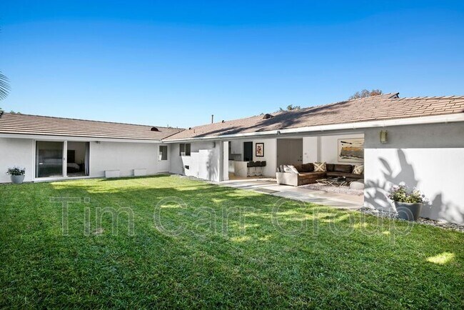 Building Photo - 2121 Windward Ln