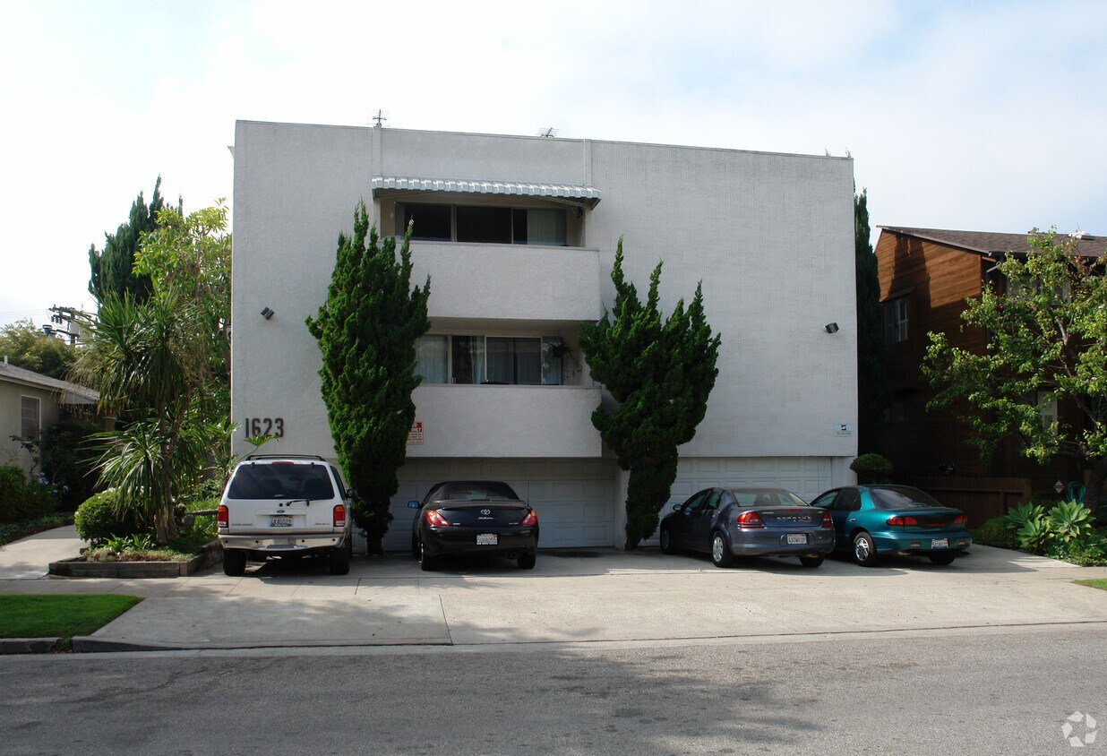 Building Photo - Selby Apartments