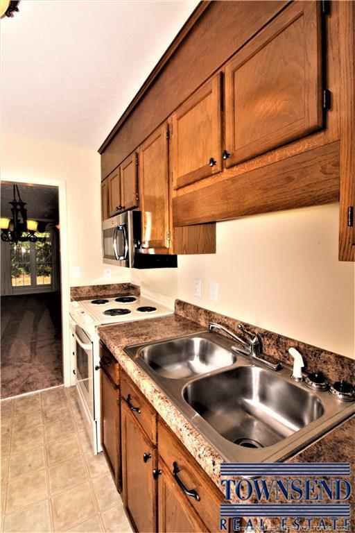Building Photo - 2712 Helaman Ct
