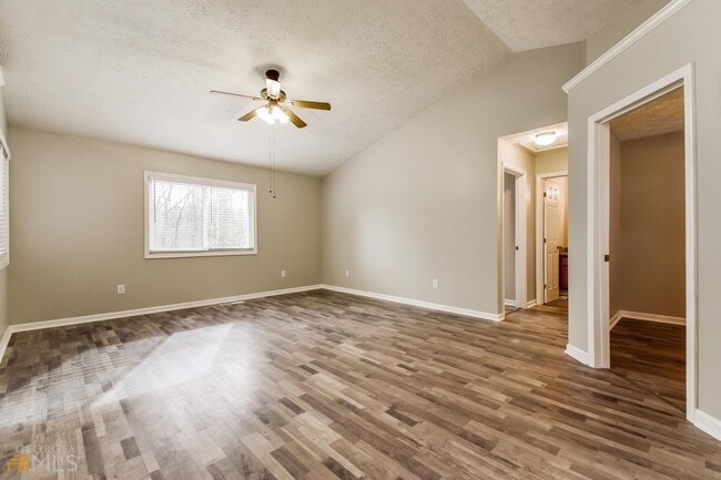 Building Photo - 51 N Doe Dr
