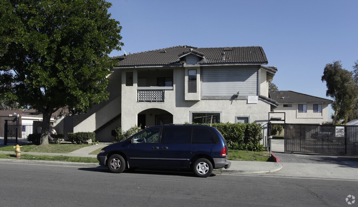 Foto principal - 6132 Kingman Ave