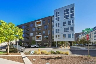 Building Photo - 1898 S Bannock St