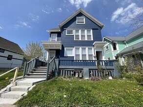 Building Photo - 2351 N Holton St