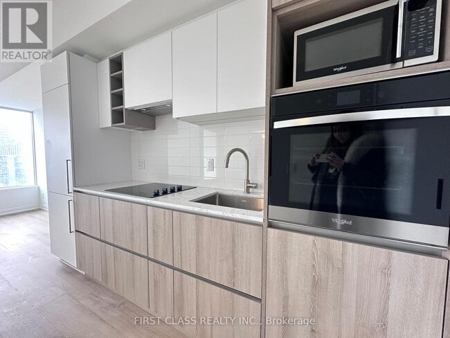 Photo du bâtiment - 319 Jarvis St