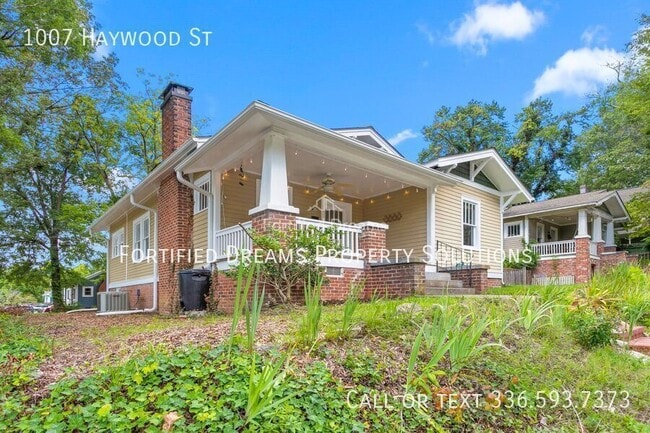 Building Photo - 1007 Haywood St