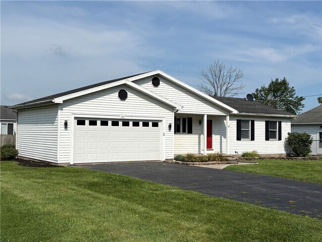 Foto del edificio - 195 Island Cottage Rd