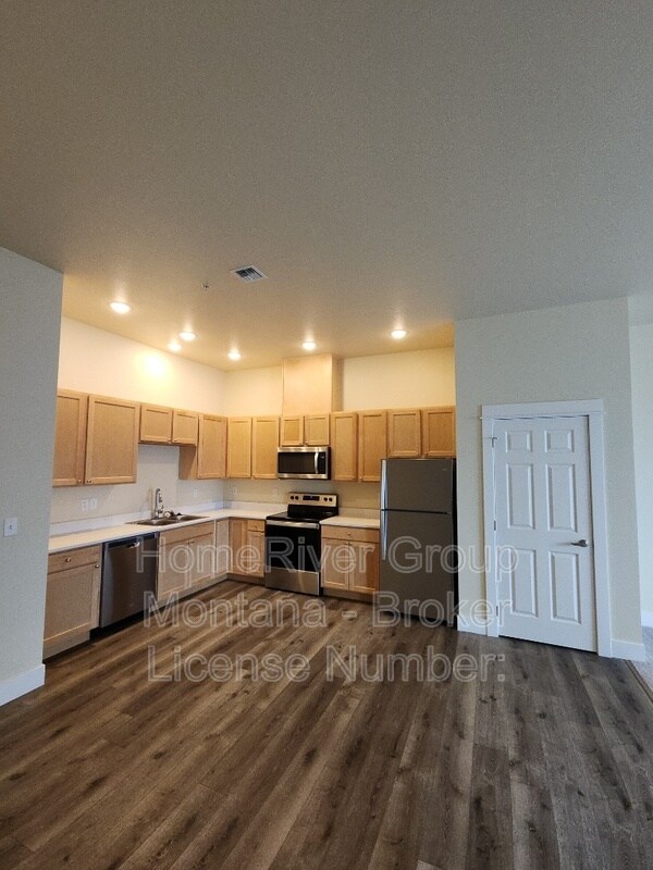 Foto del edificio - 1500 S 14th St W