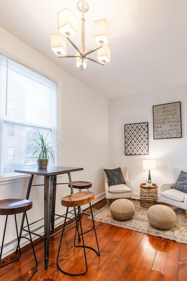 Building Photo - 11 Catlin Alley