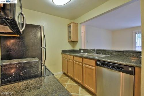 Foto del edificio - 37294 Spruce Terrace
