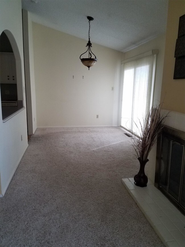 Foto del edificio - 1108 Terrace Cir