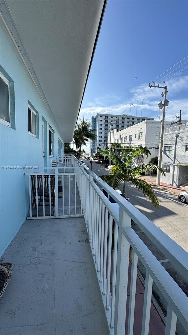 Foto del edificio - 401 Collins Ave