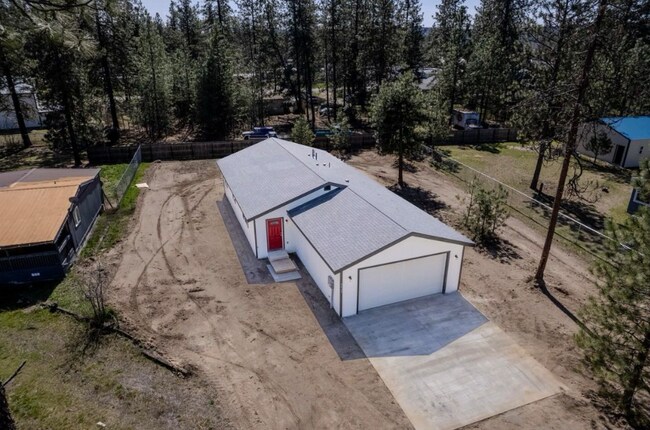 Building Photo - 6429 Timber Dr Ct