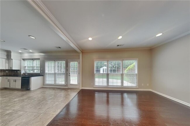 Building Photo - 5404 Oxford Chase Way