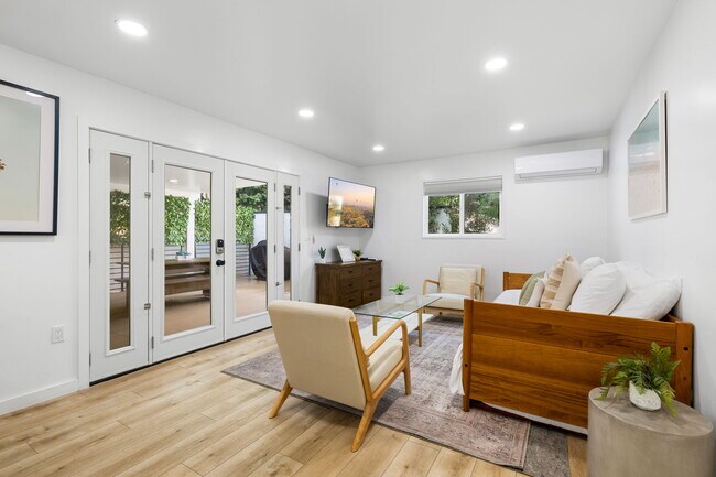 Foto del edificio - 321 N Gertruda Ave