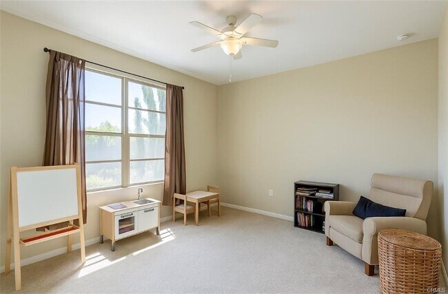 Photo - 254 Kempton Apartment