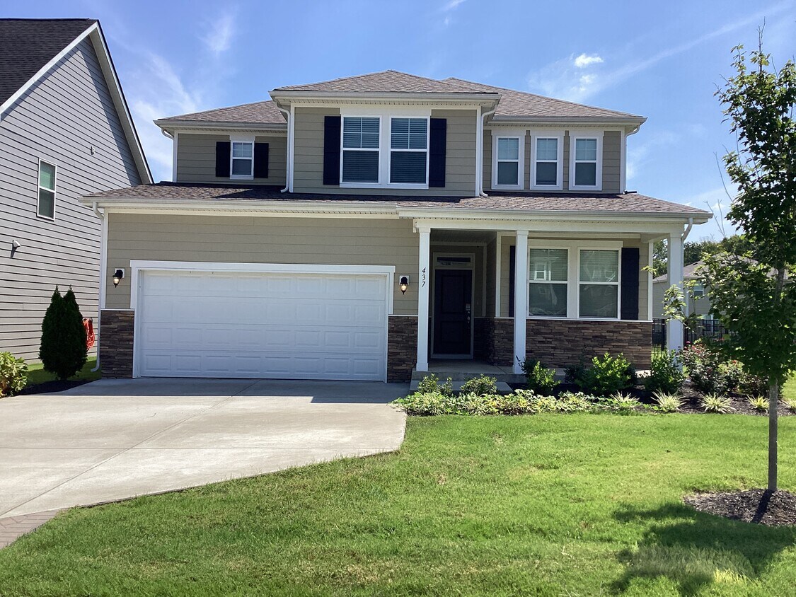 Primary Photo - 437 Bluewater Dr