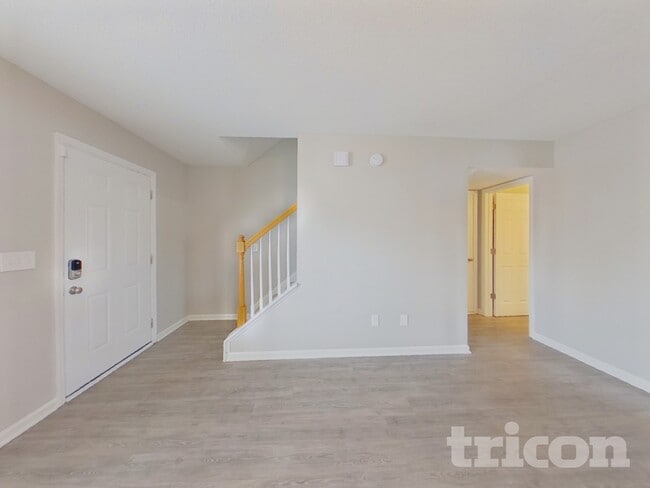 Building Photo - 416 Dahoon Dr