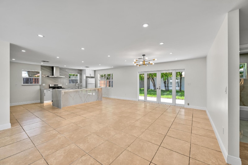 Photo - 5270 NE 18th Ave