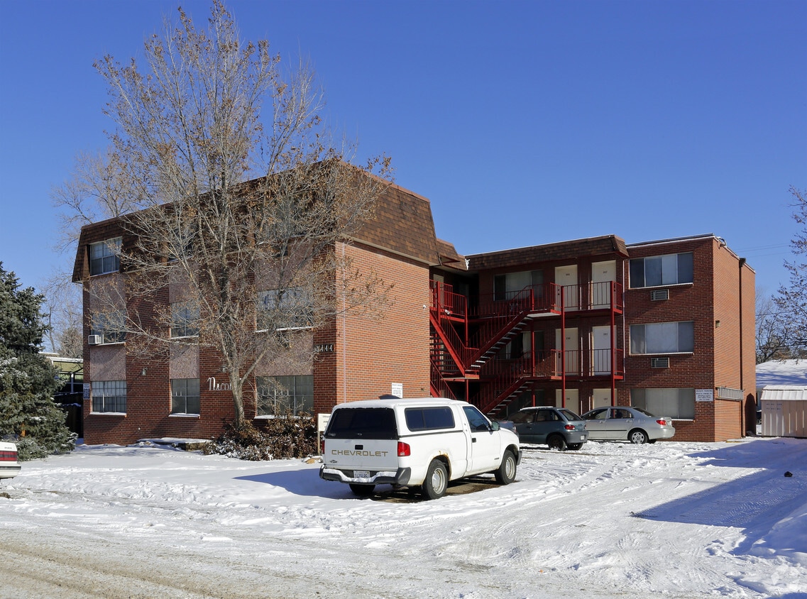 Nicole Apartments Englewood, CO