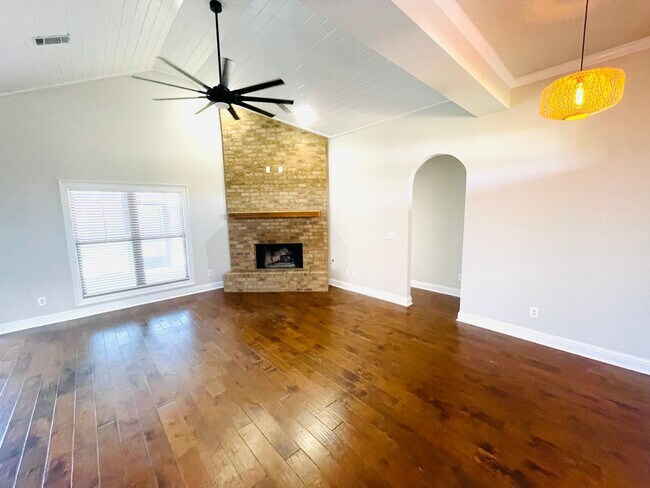 Foto del edificio - ** 4 bed 2 bath located in Wetumpka ** Cal...