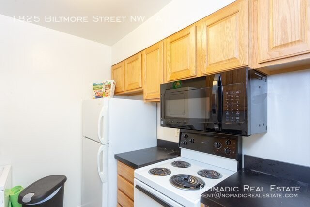 Foto del edificio - 1825 Biltmore St NW